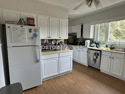 Somerville 6 Beds 1.5 Baths on High St. in Somerville  Tufts - $7,000 No Fee