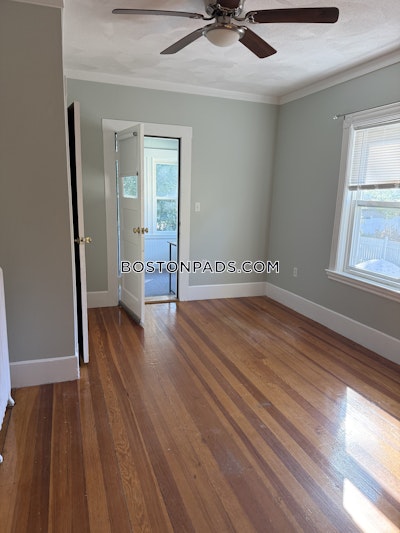 Medford 5 Bed 2 Bath MEDFORD  Tufts - $5,800 No Fee