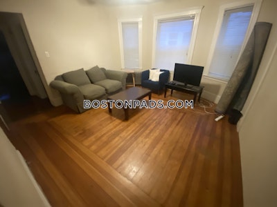 Medford 3 Bed 1 Bath MEDFORD  Tufts - $3,750 No Fee