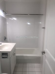 Quincy 1 Bed 1 Bath QUINCY  North Quincy - $2,334 75% Fee
