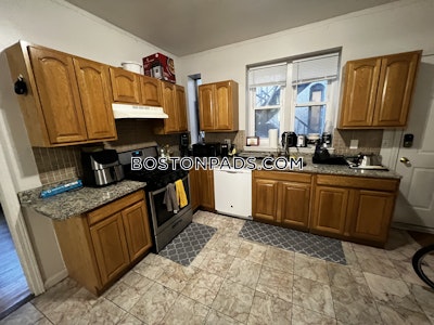 Mission Hill 4 Beds 1 Bath Boston - $5,200