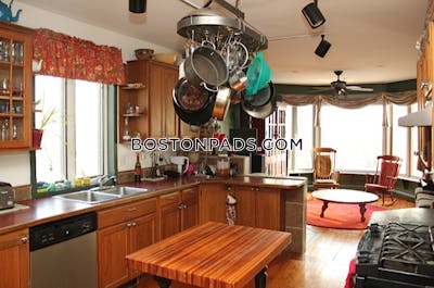 Mission Hill 7 Beds 2 Baths Boston - $7,000 50% Fee