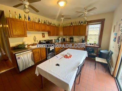 Mission Hill 4 Bed 1 Bath on Calumet St in BOSTON Boston - $5,400
