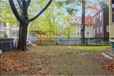 Lower Allston Apartment for rent 3 Bedrooms 1 Bath Boston - $3,800