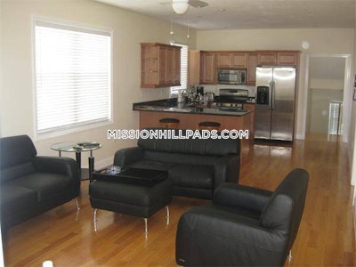 Roxbury Apartment for rent 2 Bedrooms 1 Bath Boston - $2,950