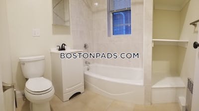 Brookline 4 Bed 1.5 Bath BROOKLINE- WASHINGTON SQUARE $5,400  Washington Square - $4,400 No Fee
