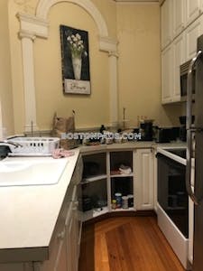 Back Bay 2 Bed 1 Bath BOSTON Boston - $4,750