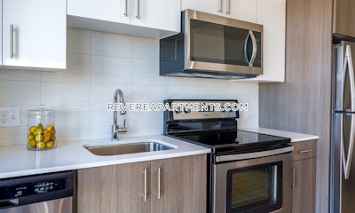 Revere 0 Bed 1 Bath REVERE $2,515 - $2,452