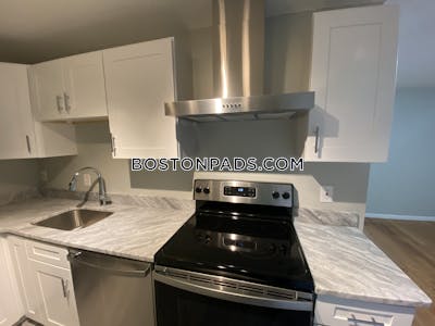 Somerville Apartment for rent 2 Bedrooms 1 Bath  Tufts - $2,975