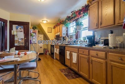 Somerville Apartment for rent 2 Bedrooms 1 Bath  Winter Hill - $3,300