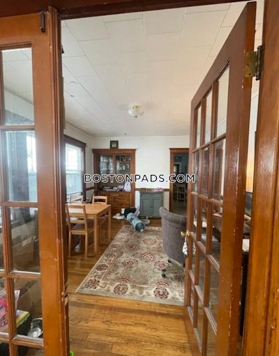 Somerville Apartment for rent 3 Bedrooms 1 Bath  East Somerville - $3,500 No Fee
