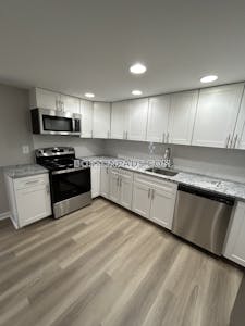 Swampscott Apartment for rent 2 Bedrooms 1 Bath - $3,250