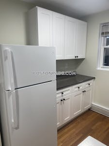 Somerville Apartment for rent Studio 1 Bath  Davis Square - $2,400