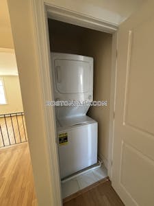 Brookline Apartment for rent 1 Bedroom 1 Bath Coolidge Corner - $3,700 No Fee