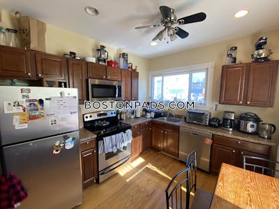 Somerville 4 Beds 2 Baths  Tufts - $4,295