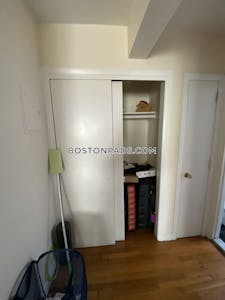 Allston Apartment for rent 1 Bedroom 1 Bath Boston - $2,700 No Fee