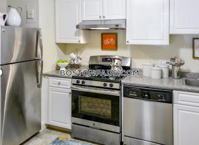 Weymouth Apartment for rent 3 Bedrooms 1 Bath - $4,291