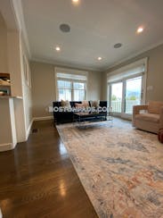 Brighton 3 Beds 3.5 Baths Boston - $5,000