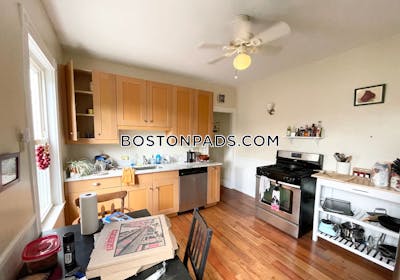 Dorchester 3 Bed, 1 Bath Unit Boston - $3,750