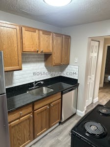 Leominster 2 bedroom 1 baths in Leominster - $1,950