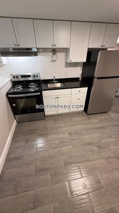 Grafton 1 bedroom 1 baths in Grafton - $1,725