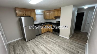 Grafton 2 bedroom 1 baths in Grafton - $1,975