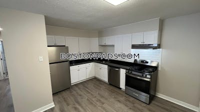 Grafton 2 bedroom 1 baths in Grafton - $2,000
