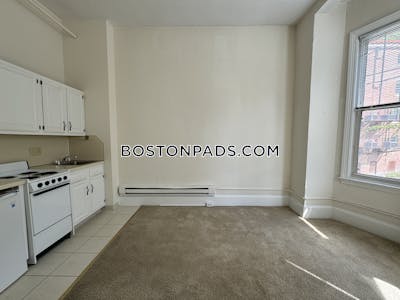 Brookline Apartment for rent Studio 1 Bath  Coolidge Corner - $2,360 No Fee