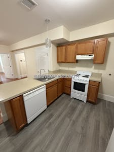 Cambridge Apartment for rent 2 Bedrooms 1 Bath  Central Square/cambridgeport - $3,400 No Fee