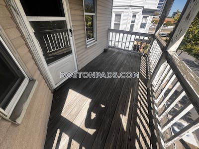 Somerville Apartment for rent 2 Bedrooms 1 Bath  East Somerville - $2,200 No Fee