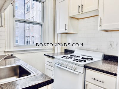 Fenway/kenmore 1 Bed 1 Bath Boston - $2,685 No Fee