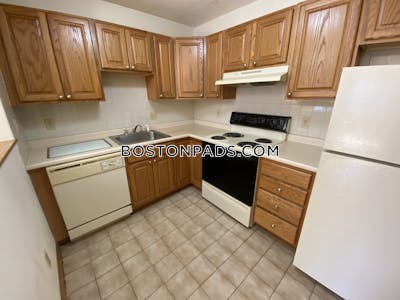 Newton Apartment for rent 2 Bedrooms 1 Bath  Auburndale - $2,800