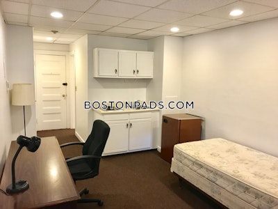 Back Bay Apartment for rent Studio 1 Bath Boston - $2,045