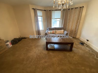 Medford Apartment for rent 4 Bedrooms 1 Bath  Tufts - $4,400 No Fee