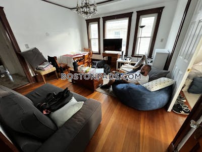 Somerville Apartment for rent 4 Bedrooms 1 Bath  Tufts - $4,950 No Fee