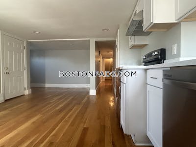 Everett Apartment for rent 2 Bedrooms 1 Bath - $2,500 50% Fee