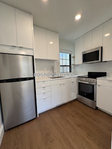 Cambridge Studio 1 baths in CAMBRIDGE  Harvard Square - $2,575 No Fee