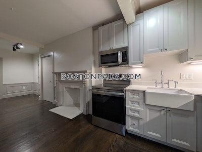 Cambridge 2 bedroom 1 baths in CAMBRIDGE  Harvard Square - $3,275 No Fee