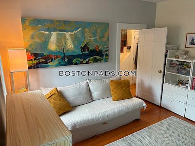 Somerville Apartment for rent 3 Bedrooms 1 Bath Porter Square - $4,200 No Fee