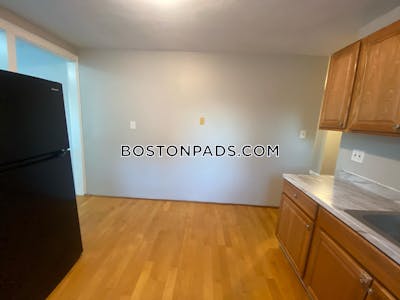 Dorchester 2 bedroom 1 baths in BOSTON Boston - $2,550 No Fee