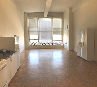 Fenway/kenmore Apartment for rent Studio 1 Bath Boston - $2,500 50% Fee