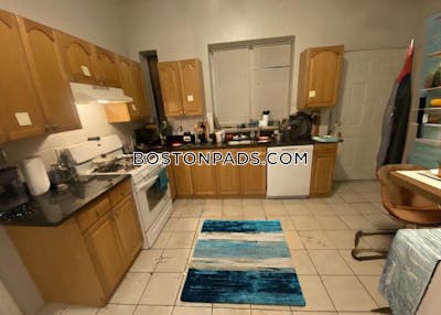 Mission Hill 3 Beds 1 Bath Boston - $4,000