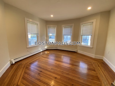 Dorchester Apartment for rent 1 Bedroom 1 Bath Boston - $2,195 No Fee