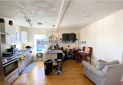 Mission Hill 4 Beds 1 Bath Boston - $5,800